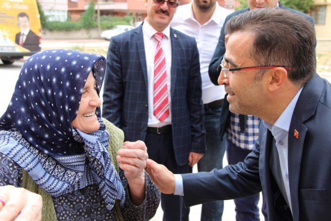 ak-parti-konya-milletvekilleri-secim-calismalarini-surduruyor-2.jpg ak-parti-konya-milletvekilleri-secim-calismalarini-surduruyor-2.jpg