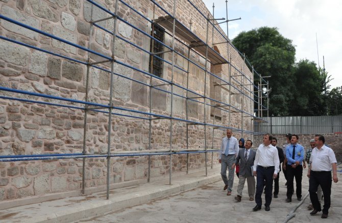 alaaddin-camisinin-restorasyonu-2016da-bitecek-1.jpg alaaddin-camisinin-restorasyonu-2016da-bitecek-1.jpg