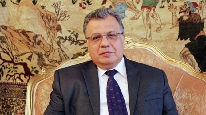 andrey-karlov.jpg