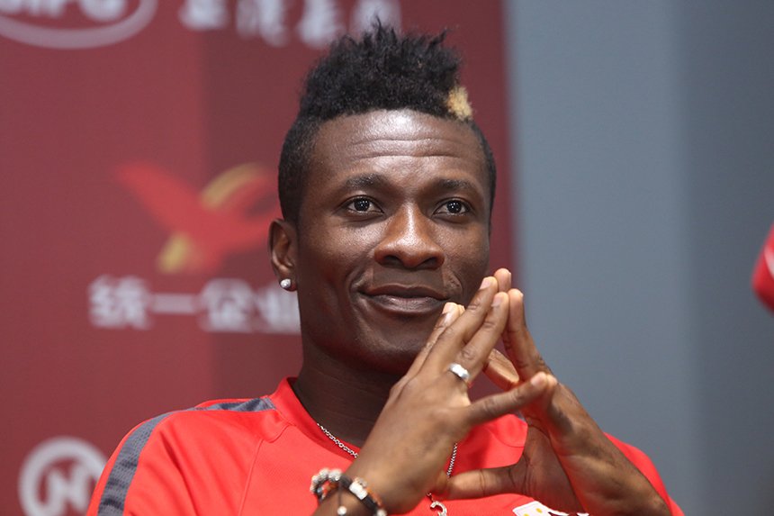 asamoah-gyan-awaits-shanghai-derby.jpg