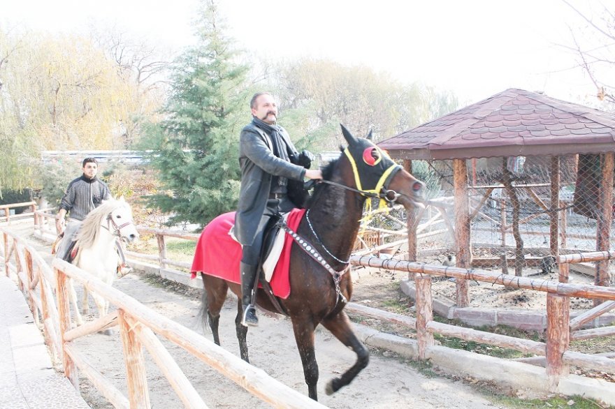 atlihan-binicilik-tesisleri--(2).jpg