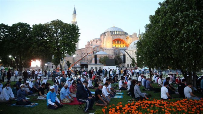 ayasofya-programi.jpg