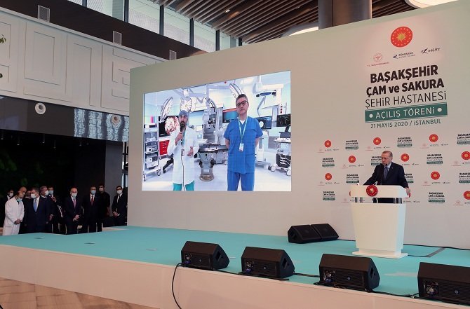 basaksehir-cam-ve-sakura-sehir-hastanesi-1.jpg