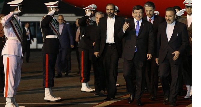 basbakan-davutoglu-irana-geldi.jpg