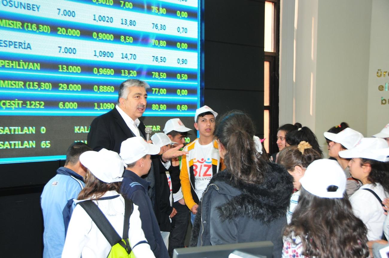 biz-anadoluyuz--borsa-ziyaret-(2).jpg