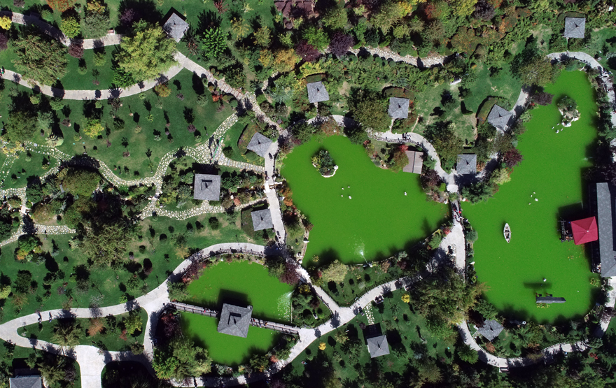 bu-park-japonyadaymis-hissi-uyandiriyor-2.png