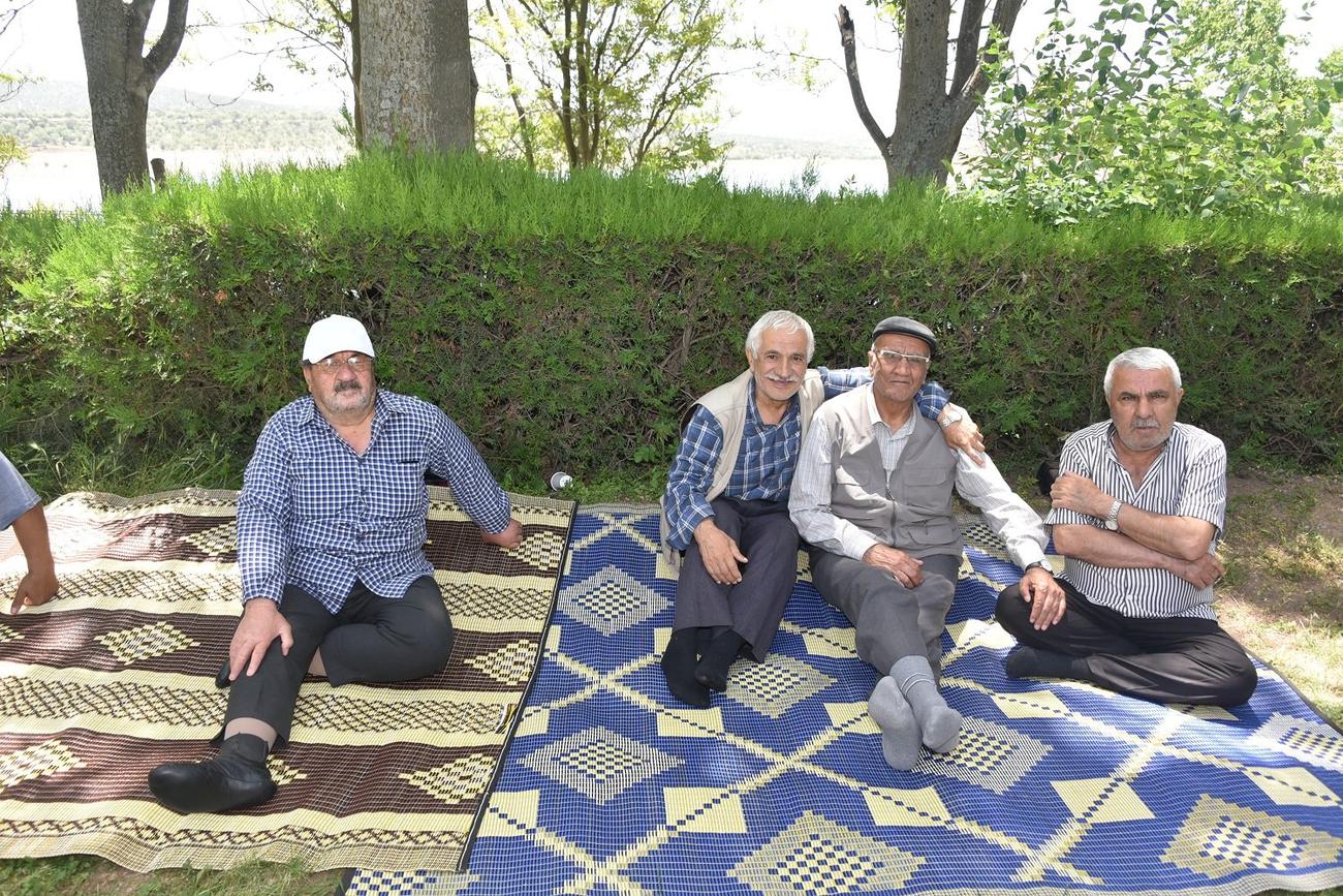emeklsi-konagi-sakinleri-piknik-7.JPG