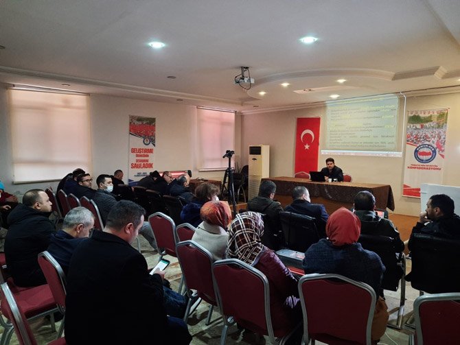 gelecegin-sendika-liderleri-yetisiyor-1.jpg