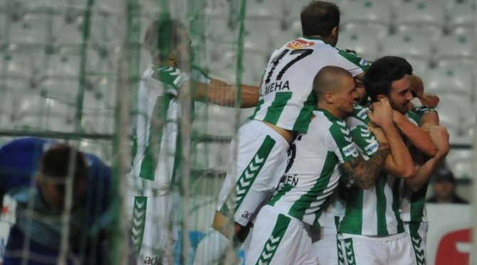 gol-sevinci-torku-konyaspor.jpg