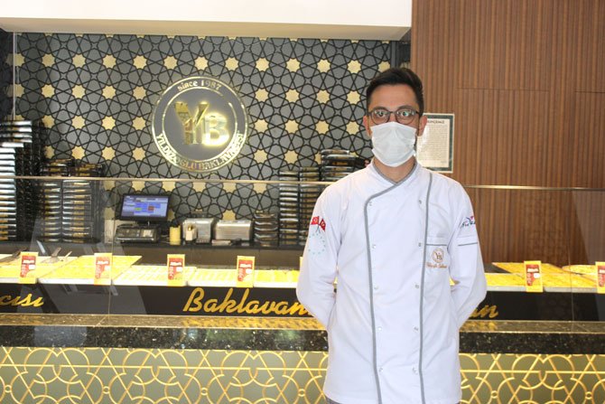 halil-acar-yildizoglu-baklavacisi.jpg