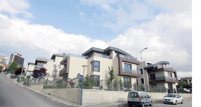 iste-davutoglunun-yeni-evi.jpg iste-davutoglunun-yeni-evi.jpg