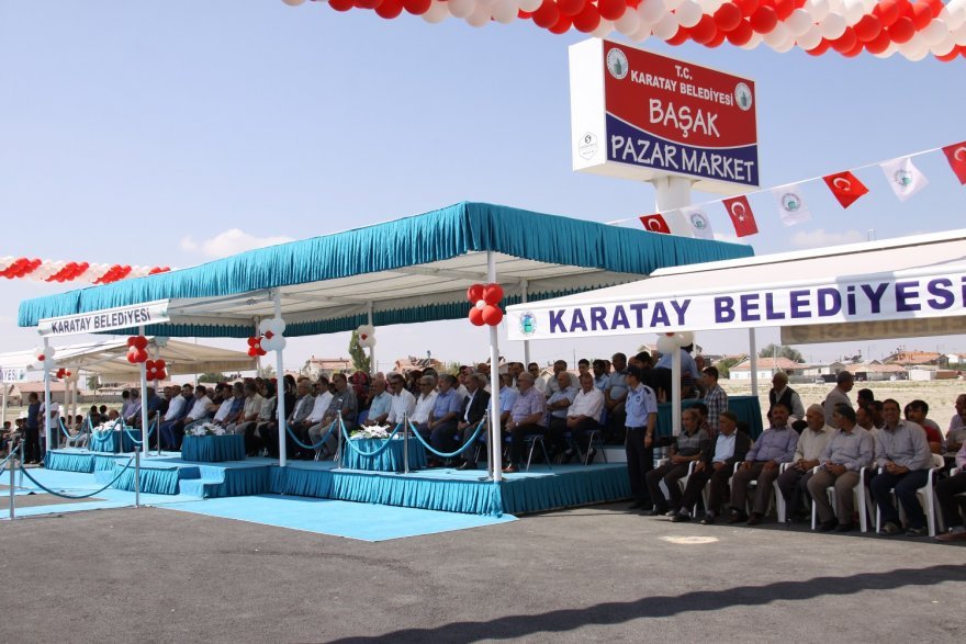 karatayda-15.-pazar-market-torenle-acildi-1.jpg