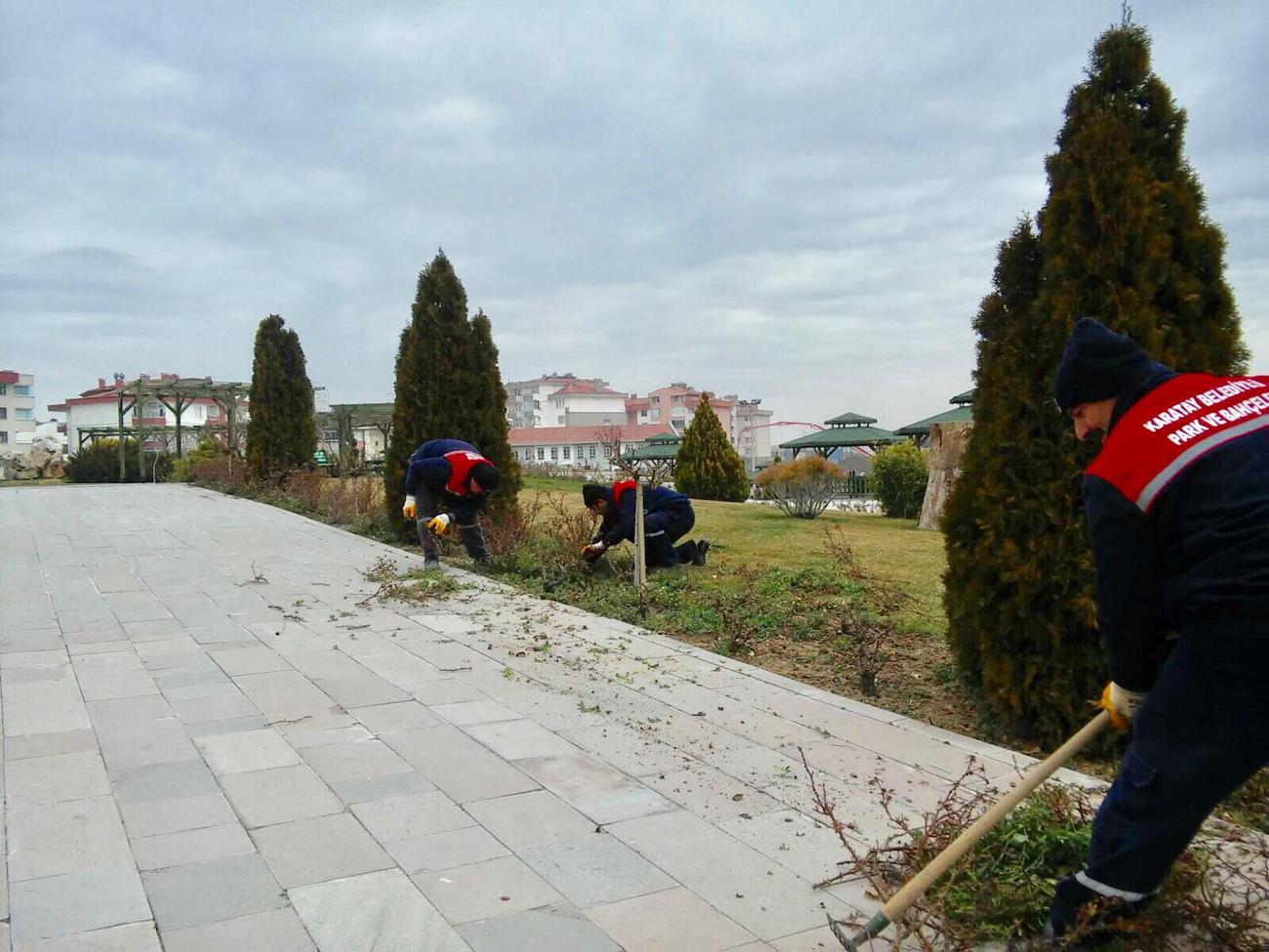karatayda-yesil-alanlar-yaza-hazirlaniyor-(5).jpg