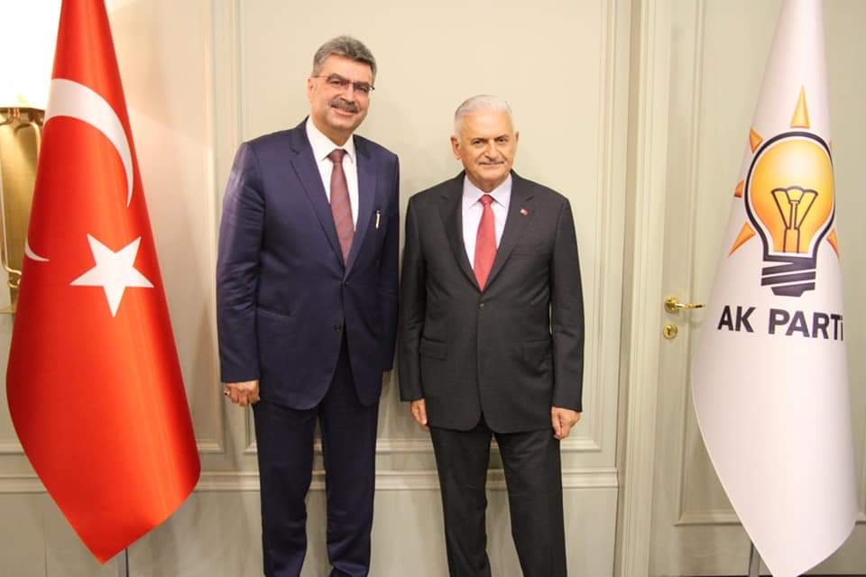 kktc-turkiye-dostluk-grubu-tbmmyi-ziyaret-etti-2.jpg