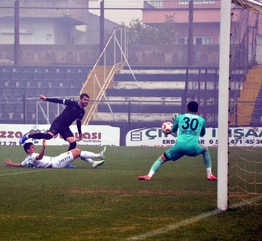 konya-anadolu-selcukspor-deplasmanda-kaybetti-1.jpg