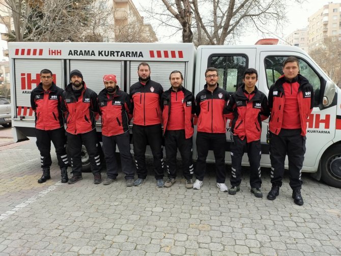 konya-ihhnin-kahramanlari-gorevlerini-tamamladi-1.jpg