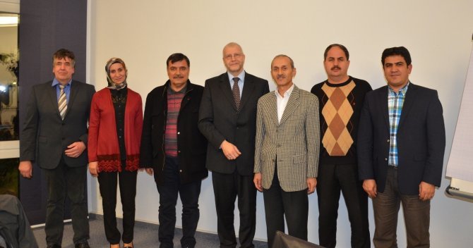 konya-ile-hannover-arasinda-tarim-alaninda-isbirligi-2.jpg konya-ile-hannover-arasinda-tarim-alaninda-isbirligi-2.jpg