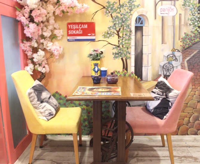 konya-panjur-nostalji-kafe-9.jpg