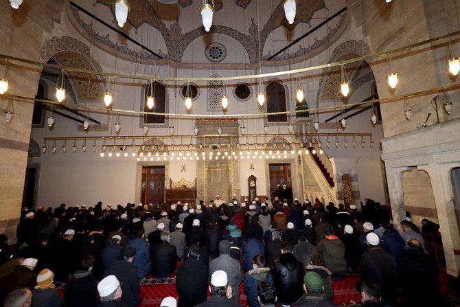 konya-sabah-namazi-bulusmasi-4.jpg