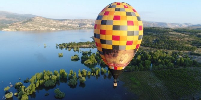 konyada-balon-turizmi-icin-test-ucusu-yapildi-4.jpg