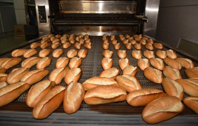 konyada-ekmek-hareketliligi-4.jpg