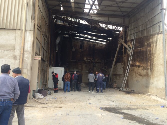 konyada-fabrikada-patlama-(2).jpg