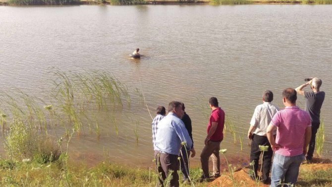 konyada-golette-erkek-cesedi-bulundu-1.jpg konyada-golette-erkek-cesedi-bulundu-1.jpg