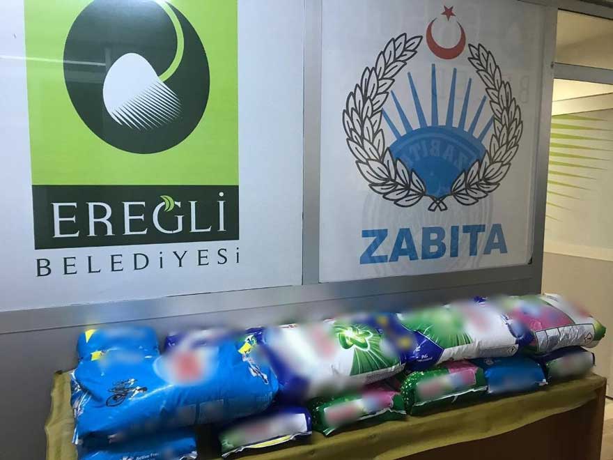 konyada-yaklasik-bin-kilo-sahte-toz-deterjan-ele-gecirildi.jpg