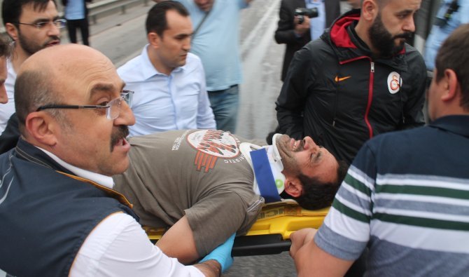 konyada-zincirleme-trafik-kazasi-3.jpg konyada-zincirleme-trafik-kazasi-3.jpg
