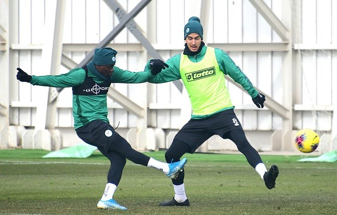 konyaspor-antalyaspor-macinin-hazirliklarina-basladi-1.jpg