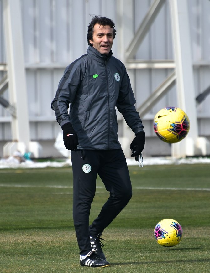 konyaspor-bulent-korkmaz-2.jpg