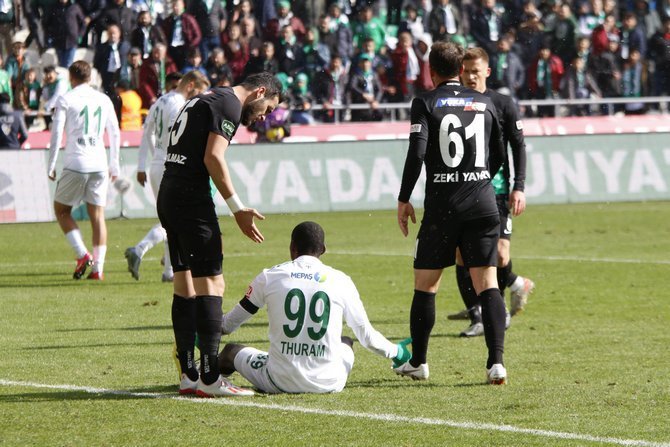 konyaspor-denizlispor-maci-12.jpg