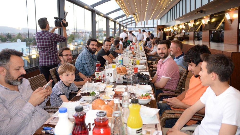 konyaspor-iftar-001.jpg