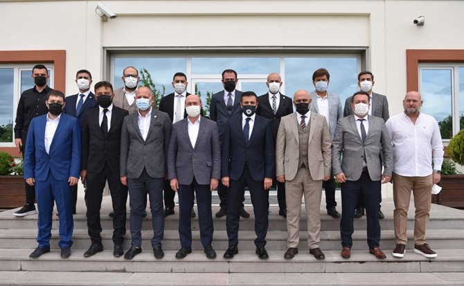 konyaspor-yonetimi-ziyaret-4.jpg