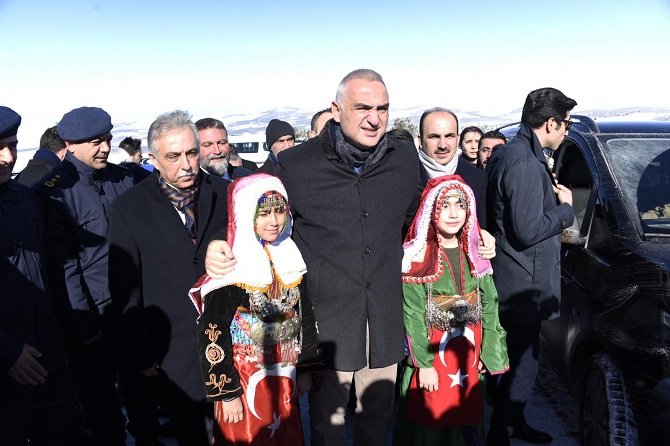 kultur-ve-turizm-bakani-ersoy-aladagda-incelemelerde-bulundu-3.jpg