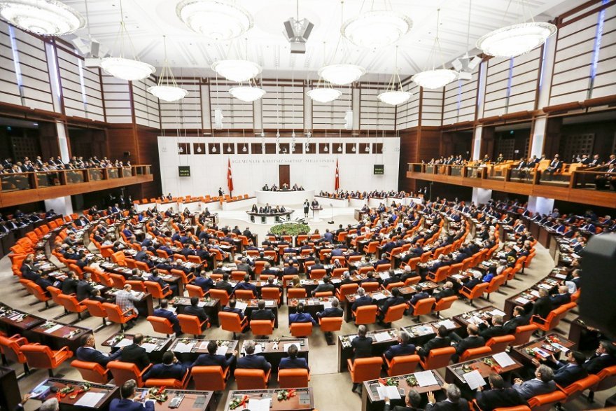 meclis-003.jpg