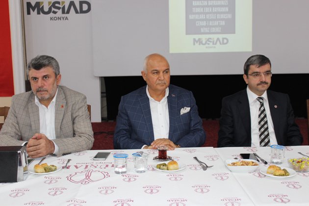 musiad-konya-subesi-bayramlasma-(6).jpg