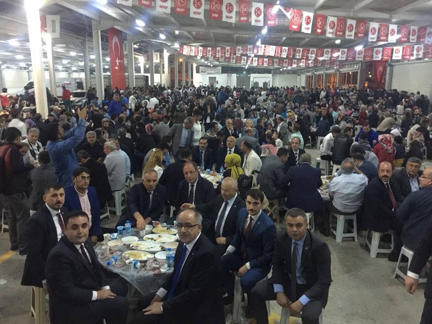 mustafa-kalayci-iftar.jpg