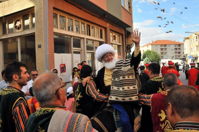 nasreddin-hoca-mayayi-caya-caldi-1.jpg nasreddin-hoca-mayayi-caya-caldi-1.jpg