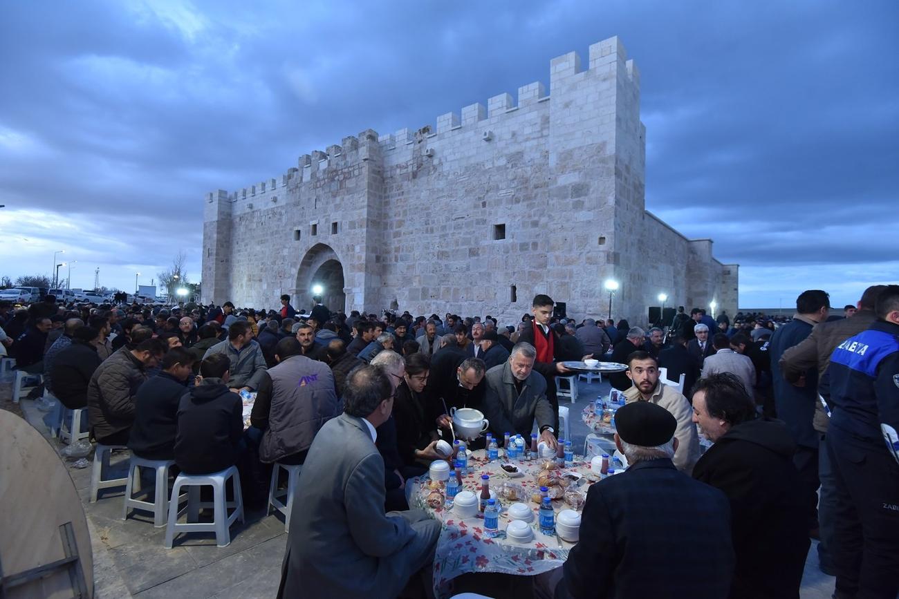 obruk-mahallesi-iftar-programi-4.JPG