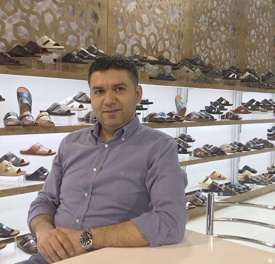 ozarpa-ayakkabi-genel-muduru-kemal-ozarpa-2.jpg