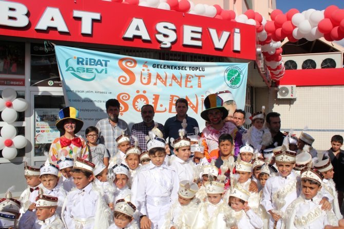 ribat-geleneksel-sunnet-soleninde-sevindirdi-1.jpg