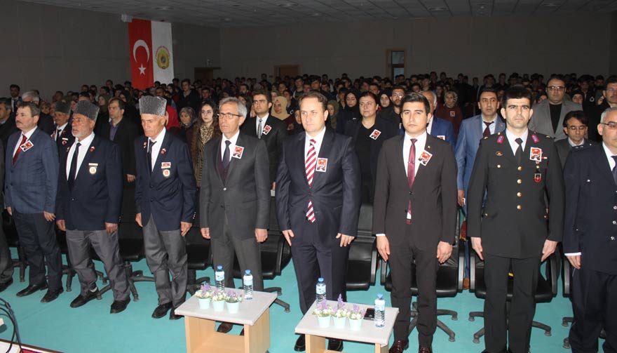sehit-ramazan-akyurek-mtalden-canakkale-oratoryosu2.jpg