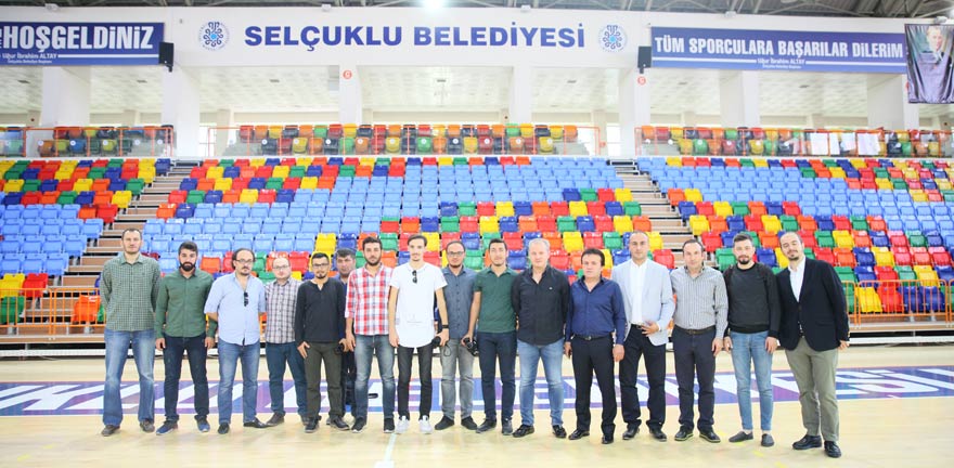 selcuklu-belediyespor-yonetim-ve-basin.jpg