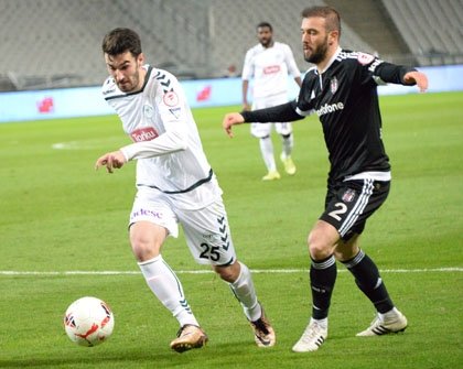 torku-konyaspor-avantaj-yakaladi-3.jpg